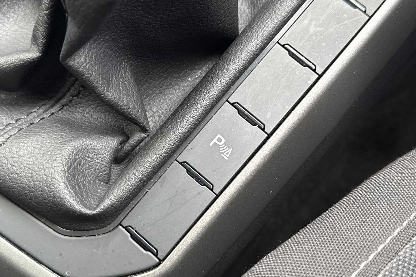 Volkswagen Polo 1.0 TSI Match Hatchback 5dr Petrol Manual Euro 6 (s/s) (95 ps)