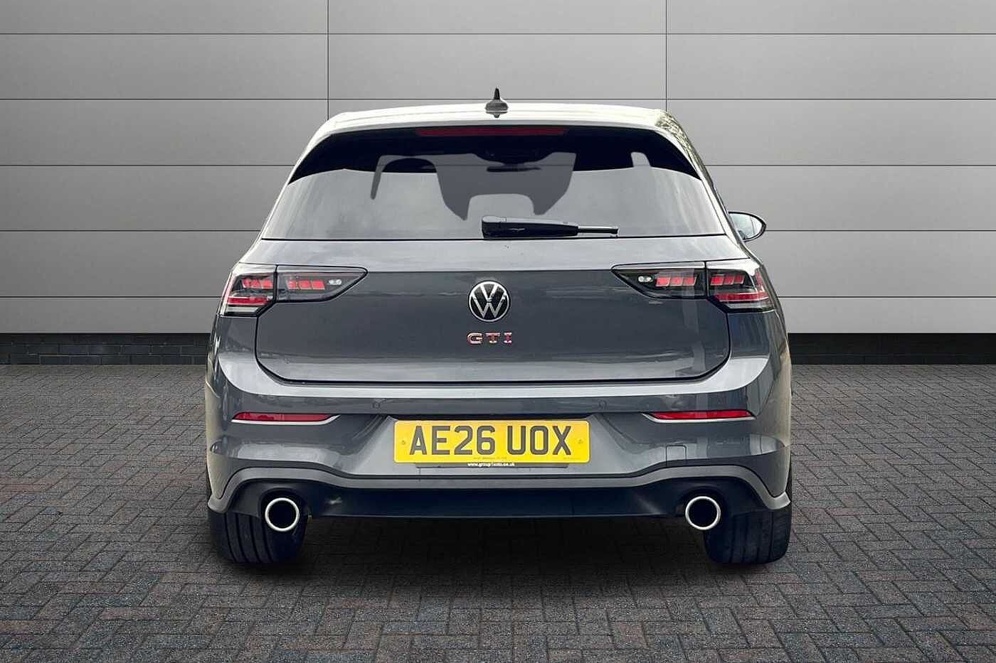 Volkswagen Golf GTI